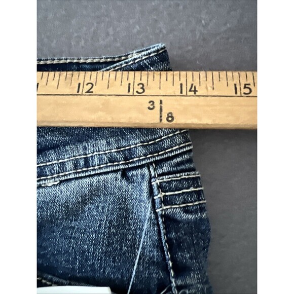 Wallflower Short Luscious Curvy Fit Bootcut Jeans Women’s Size 3/26 Camile NWT - Picture 9 of 16